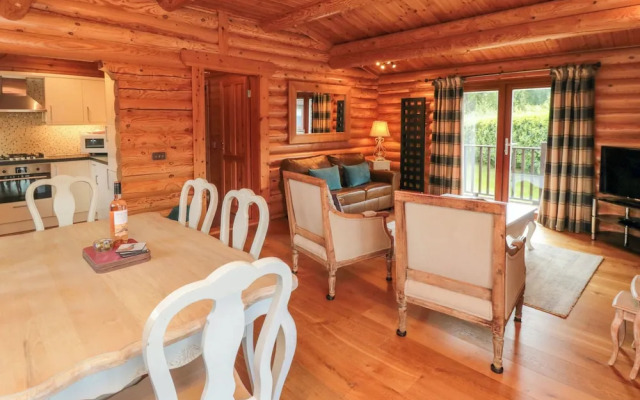Endeavour Lodge 4