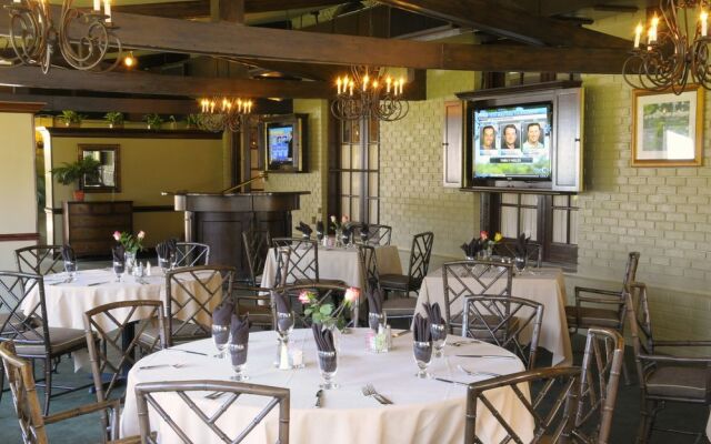 Mid Pines Inn & Golf Club