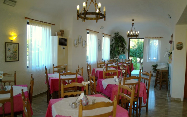 Altis Hotel