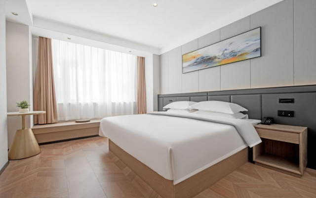 Elong ME Hotel (Weihai Weigao Plaza Xingfumen) – Guest Rooms – Weihai