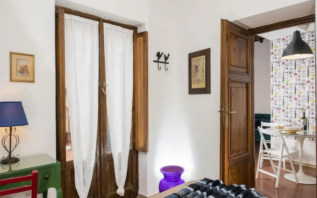 Chiara in Pantheon Apartment With Terrace