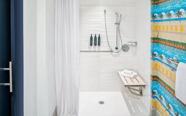 Aloft Fort Lauderdale Airport & Cruise Port