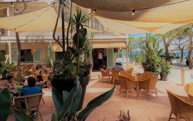 Apartamentos Aromar
