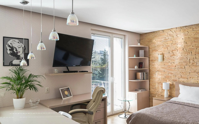 Royal Garden Apartment