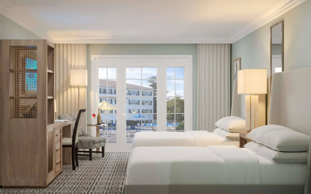 Seaview Hotel