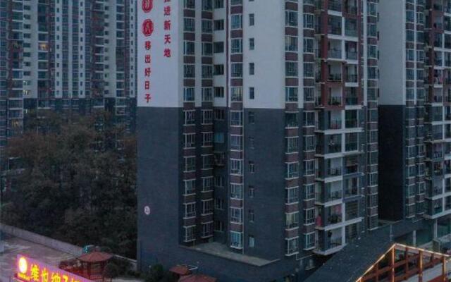 Vienna 3 Best Hotel (Miaojiang West Road Store)