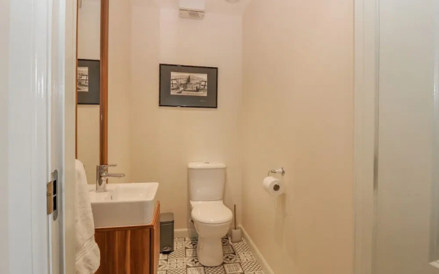 10 Goodhope Gardens