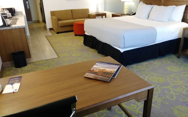 TRYP by Wyndham Sebastian Saint Augustine
