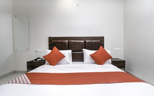 Oyo Flagship 24427 Jayam Nagar