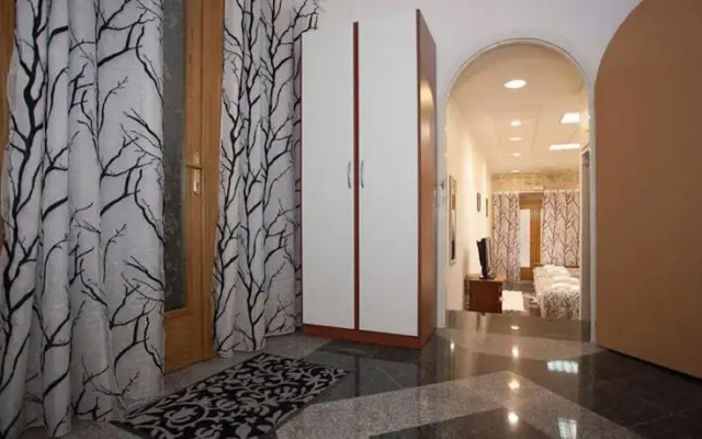 Apartment Azra