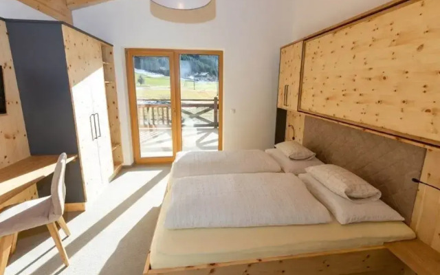 High-quality Apartment With ski Storage