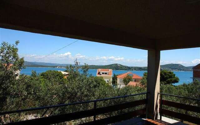 Martina - Large and Comfortable Apartments - A1 Julia