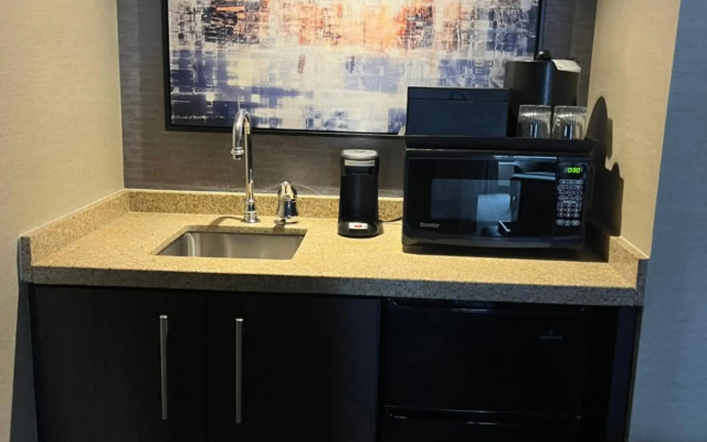 Chicago Marriott Suites O'Hare