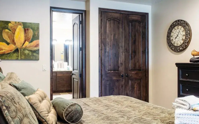 Red Canyon Retreat
