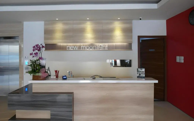 New Moonlight Hotel