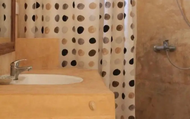 Casa Umoja Guesthouse