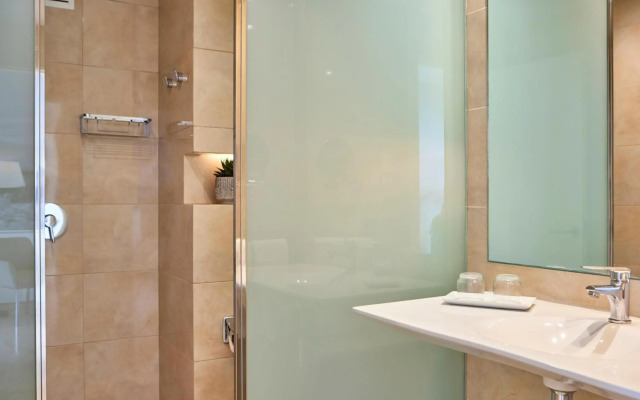 Eix Alzinar Mar Aparthotel