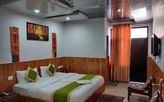 Hotel Akash