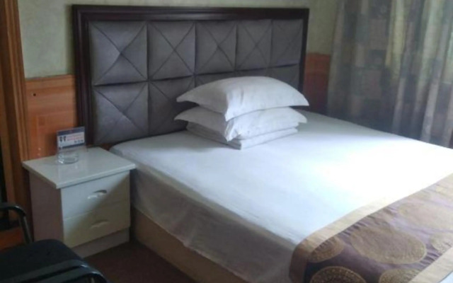 Shangtong Hostel
