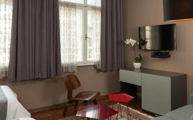 Hotel London B&B