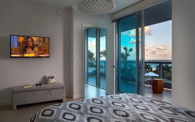 Mare Azur Miami Luxury Apartments by Montecarlo