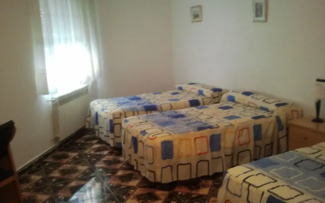 Hostal Restaurante Jaufil