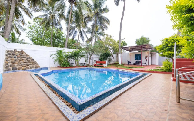 Sri Sai Holiday Inn
