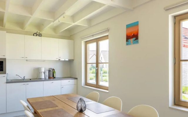 Cozy Holiday Home on the Westhinder Domain