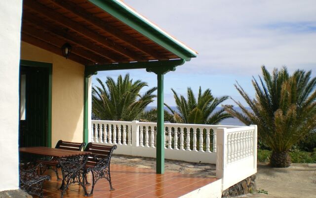 Casa Rural Pancho Molina by Isla Bonita