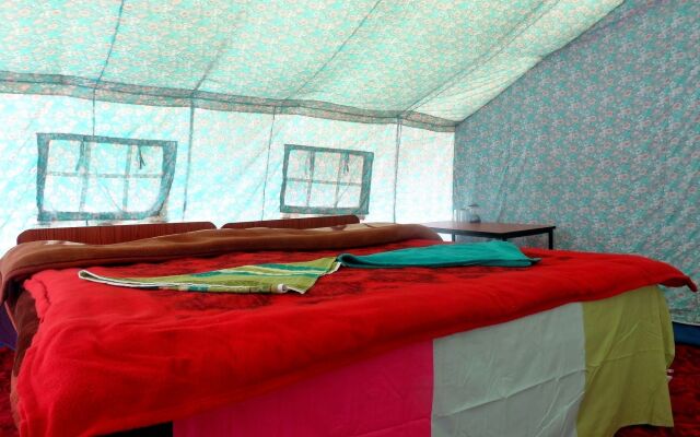 Camp BlueWaters - Pangong