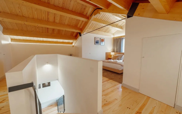 Heart OF Porto Apartment E Duplex by Vacationy