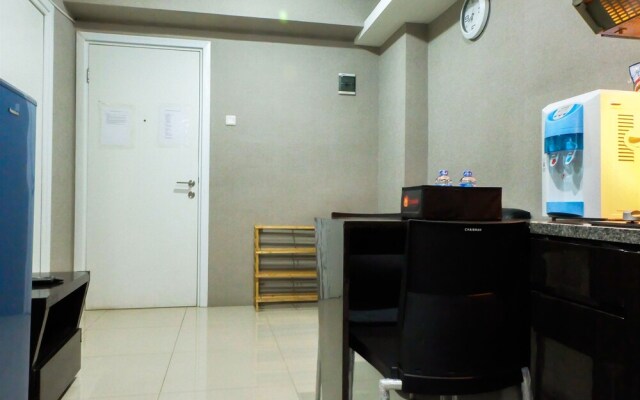 Pool View Green Pramuka Apartment