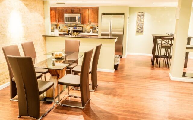 Scottsdale Luxury Home (2BR)