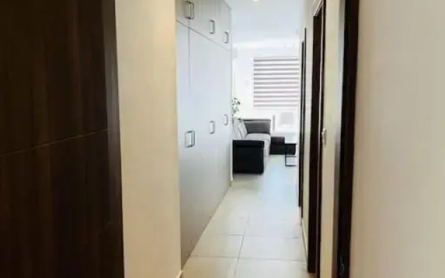 Sliema, Stylish 2 Bedroom Apartment with Parking