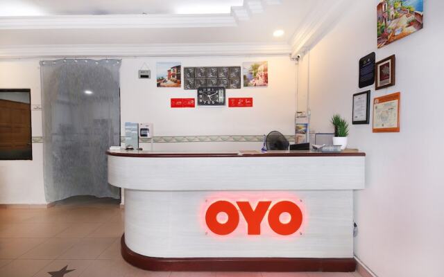 OYO 90893 Hotel 68 Kampung Lapan