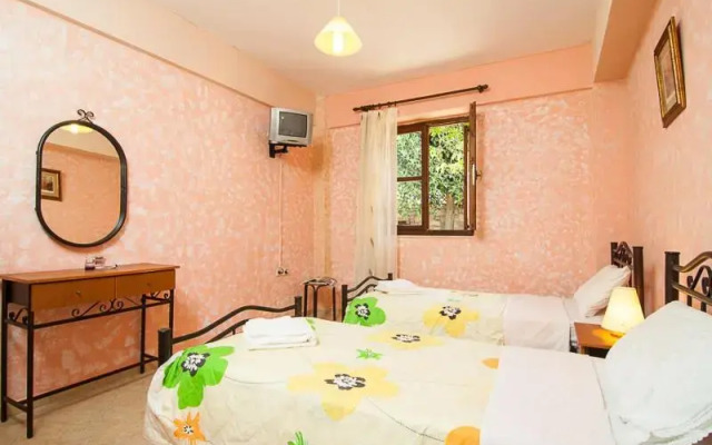 Sarris Villa, a country side villa, By ThinkVilla