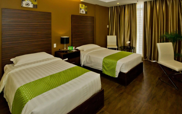 Aziza Paradise Hotel