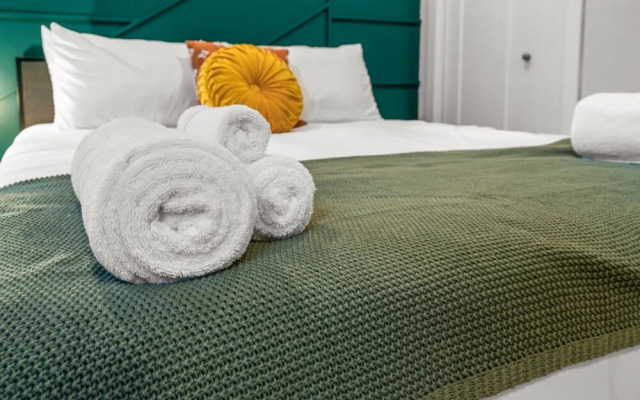 Stylish 3-Bedroom Home in Philly