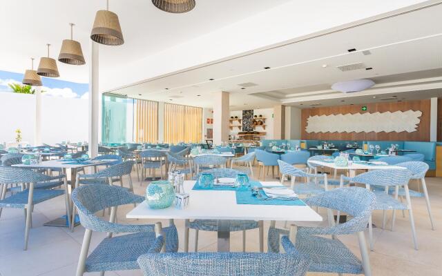 Hotel Lava Beach