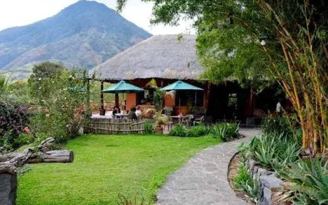 Hotel y Restaurante Bambu