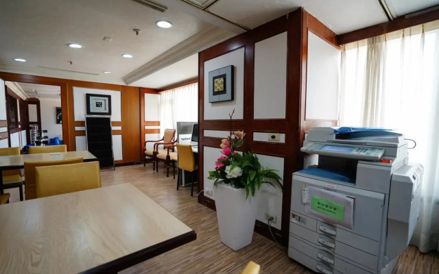 Tainan Cambridge Hotel