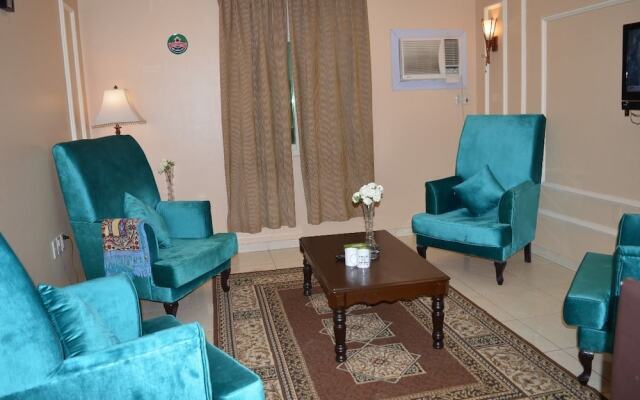 Crystal Al-Sharq Aparthotel