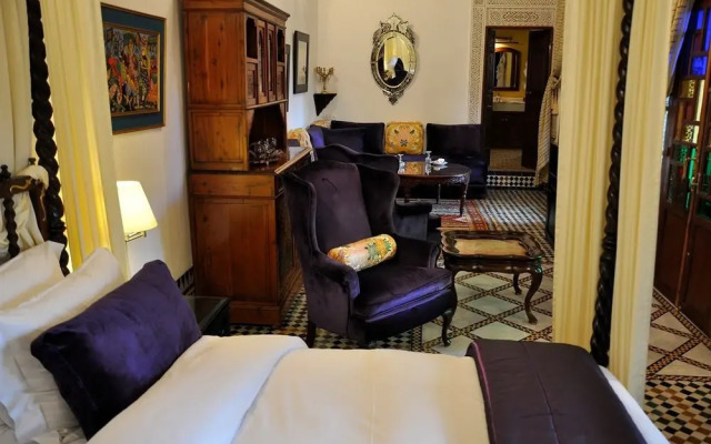 Riad Maison Bleue And Spa