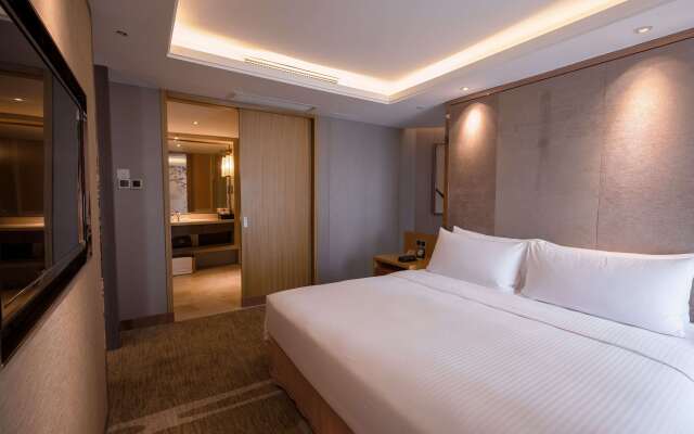 Ramada Plaza Fuzhou South