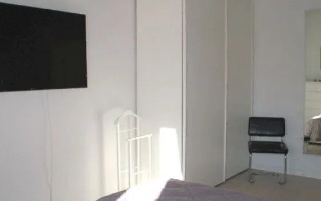 The Roommo Apartments