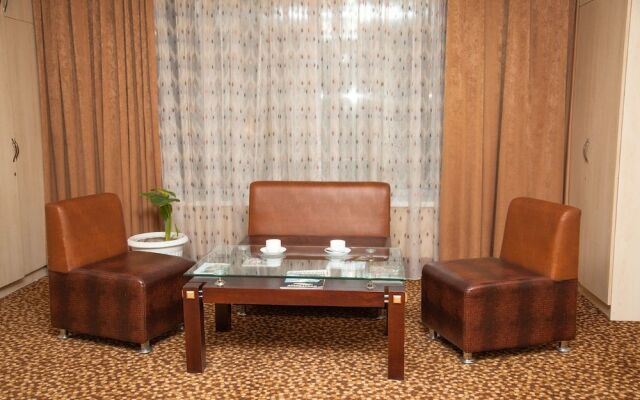 Oskar Hotel