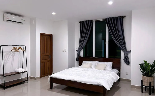 D32 Homestay