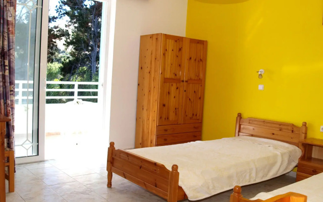 Marianthi Studios Stegna