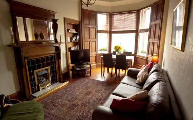 Cloudberry Apartment