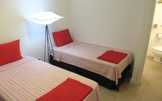 BahaSea Backpackers